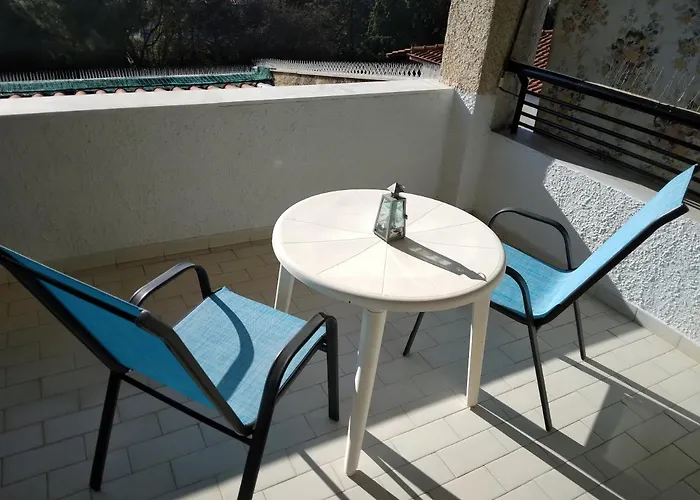 ヴィラ In Panorama, Thessaloniki, With A Swimming Pool. Host: Mr. George *