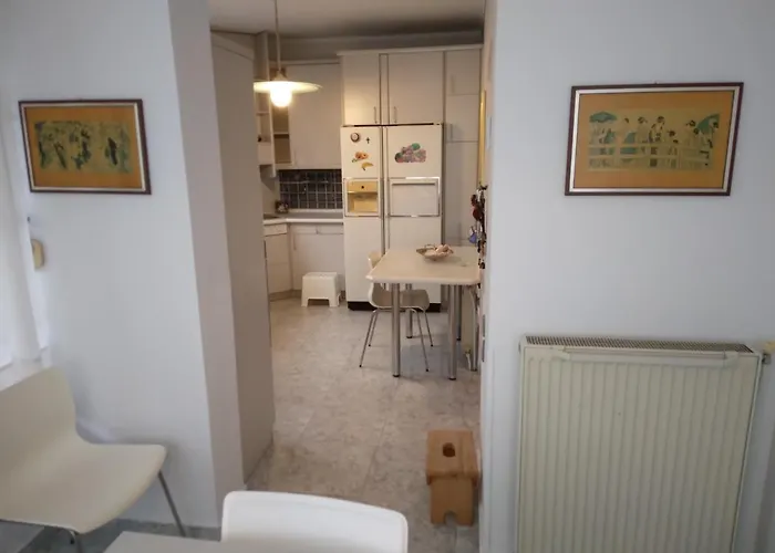 Villa In Panorama, Thessaloniki, With A Swimming Pool. Host: Mr. George