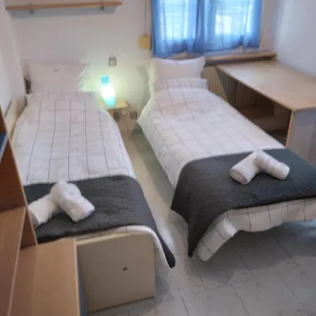 别墅 In Panorama, Thessaloniki, With A Swimming Pool. Host: Mr. George *